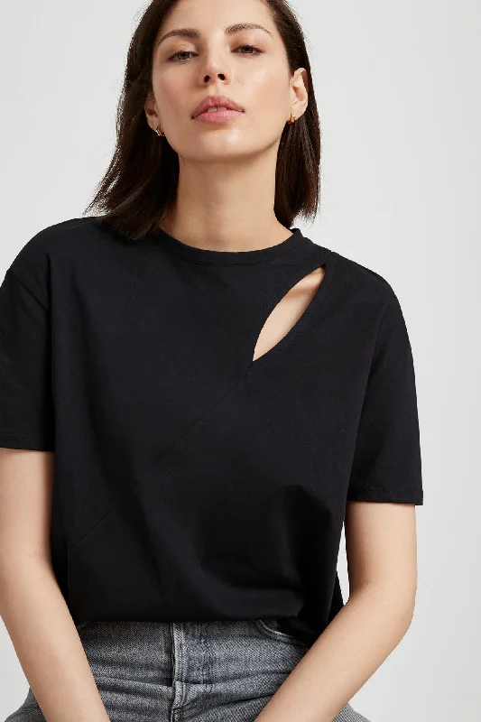 Fashion-forward Women's Wear Leonie Top